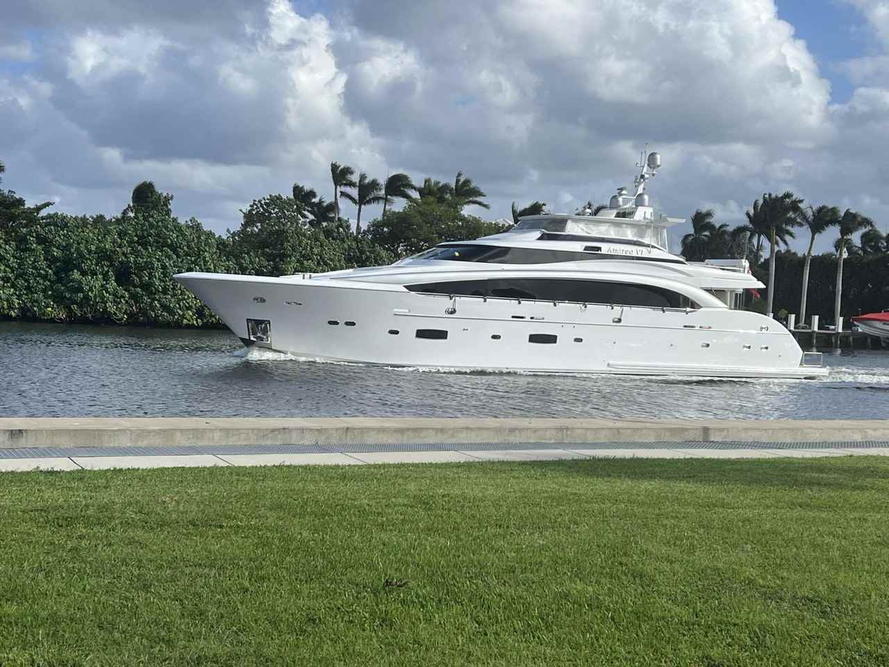 9 Colonial Club Dr #102