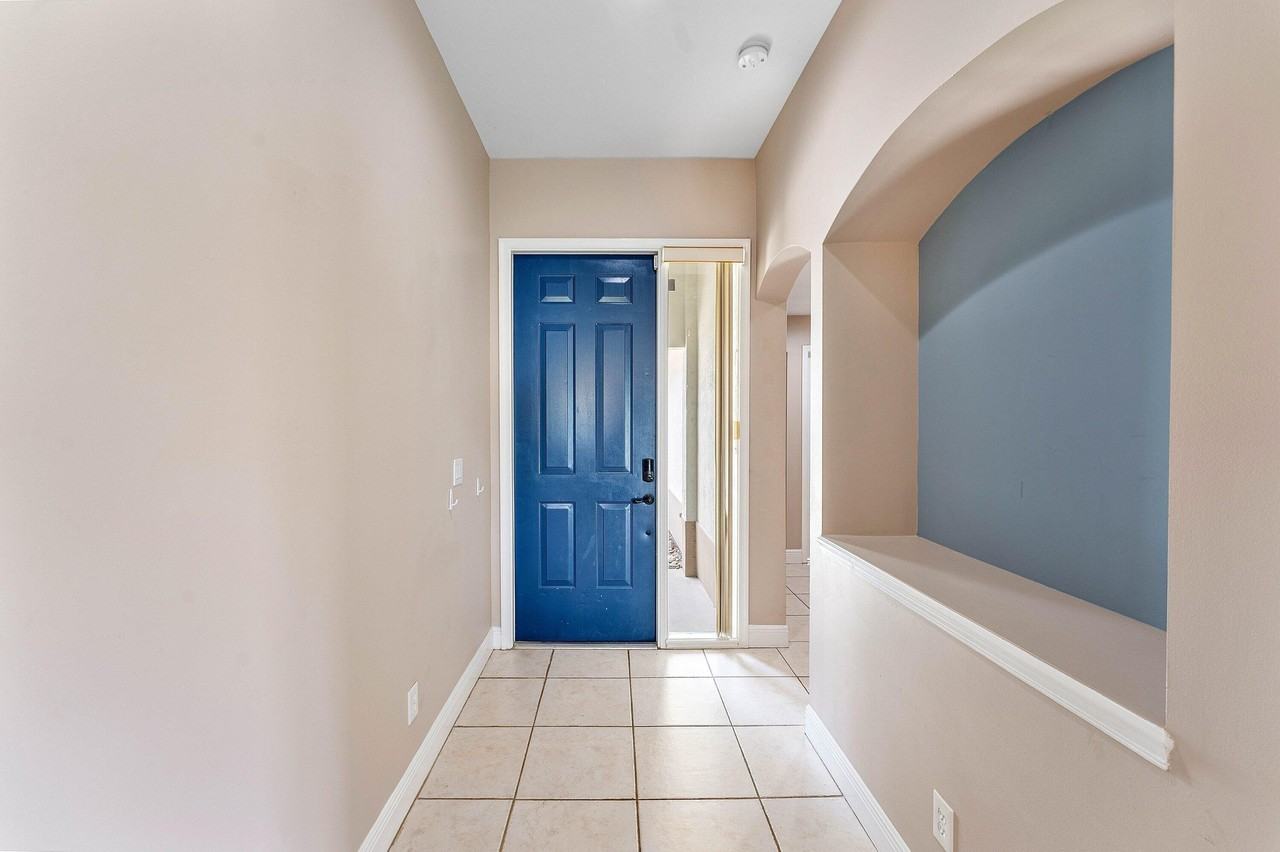 4144 Manor Forest Trl - Photo 5 of 40