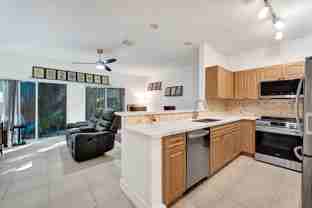 1743 Ne 4th Ave #F4 - Photo 1 of 1