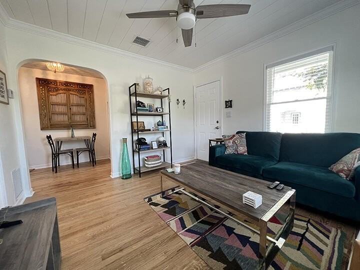 430 N L St - Photo 2 of 19