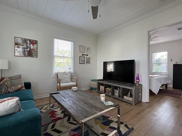430 N L St - Photo 3 of 19