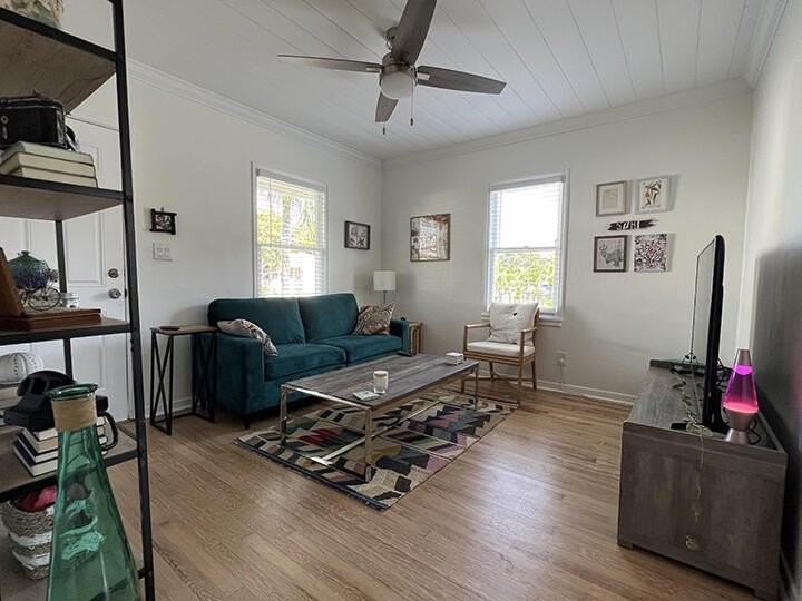 430 N L St - Photo 4 of 19