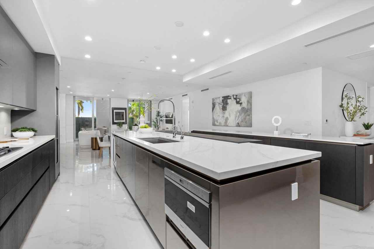 495 E Royal Palm Rd #201 - Photo 3 of 43