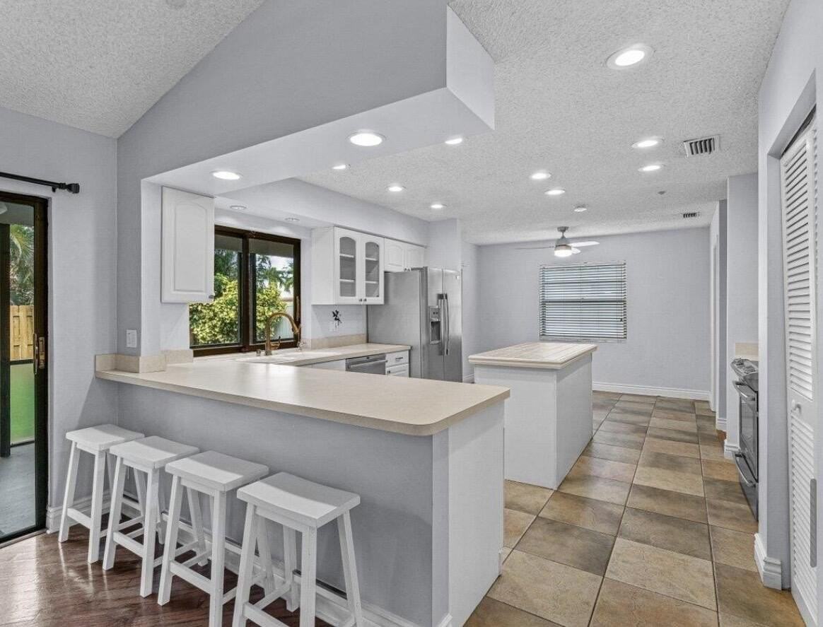 6875 Calle Del Paz S - Photo 2 of 3