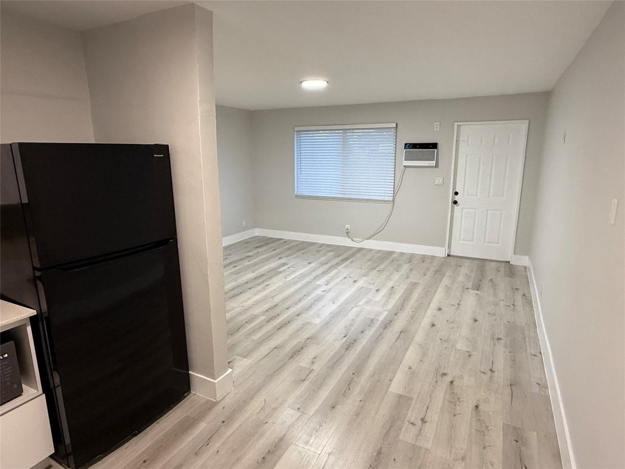 720 Ne 7th St #2A - Photo 6 of 22