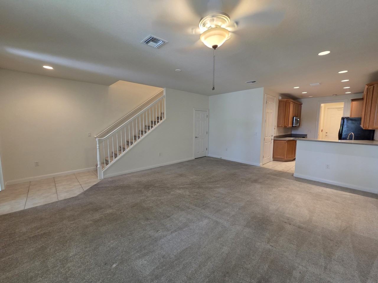 1411 N Jeaga Dr - Photo 3 of 16