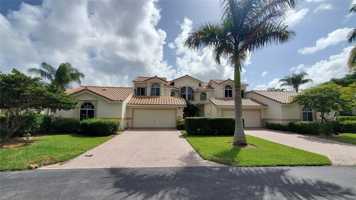featured image of 504 W Palm Aire Dr #504