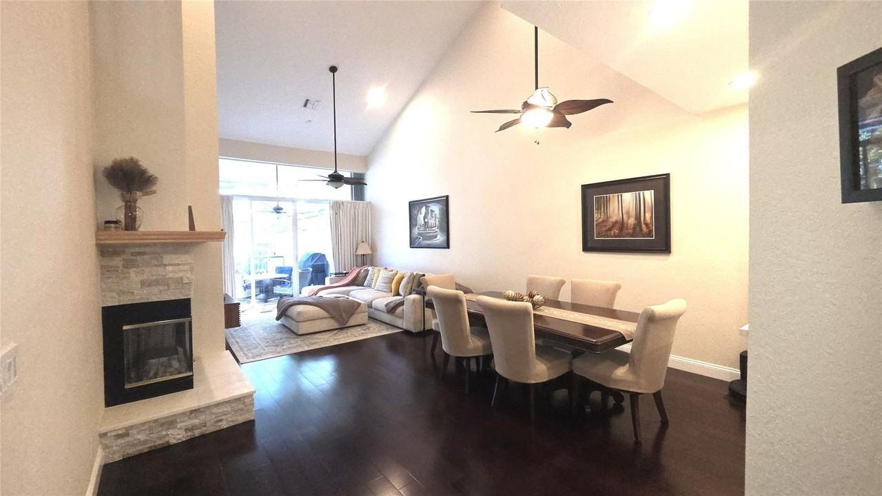 504 W Palm Aire Dr #504 - Photo 5 of 26