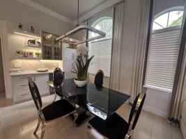 featured image of 4915 Nw 105th Dr