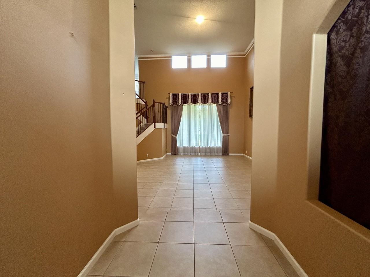 9249 Pineville Dr - Photo 4 of 39