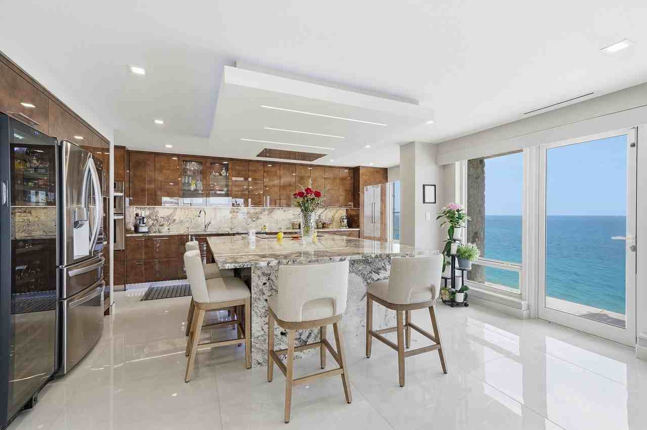 4100 Galt Ocean Dr #612 - Photo 3 of 50