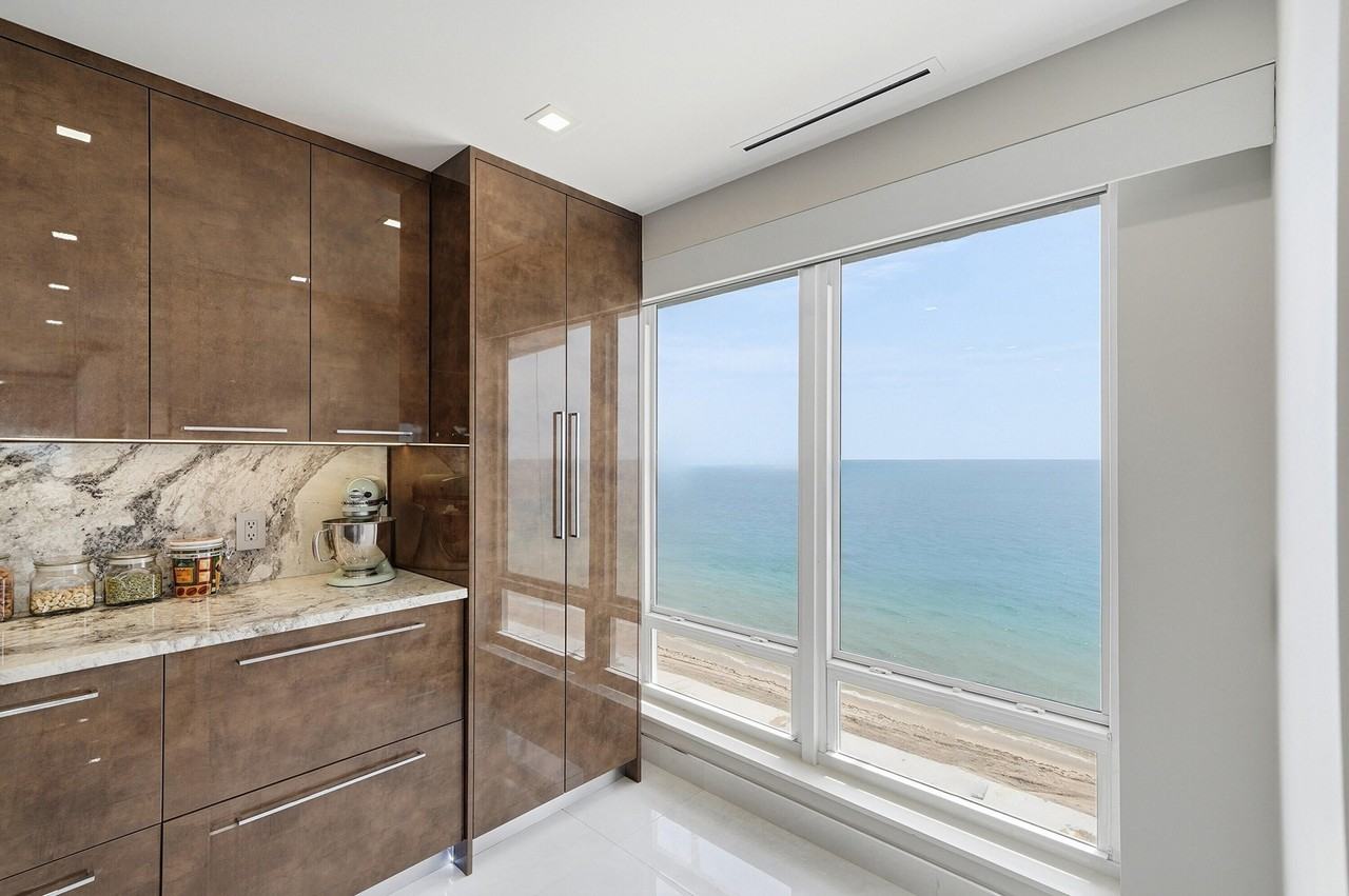 4100 Galt Ocean Dr #612 - Photo 4 of 50