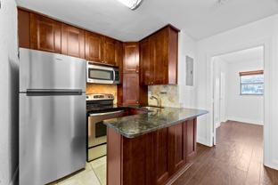 413 Se 16th St #4 - Photo 1 of 1