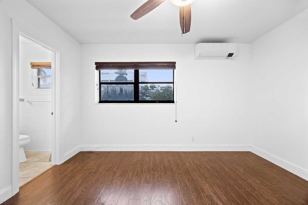 413 Se 16th St #4 - Photo 6 of 19