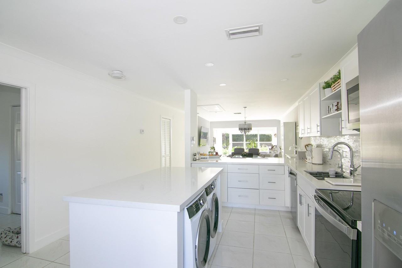 13787 Flora Pl #A - Photo 4 of 20
