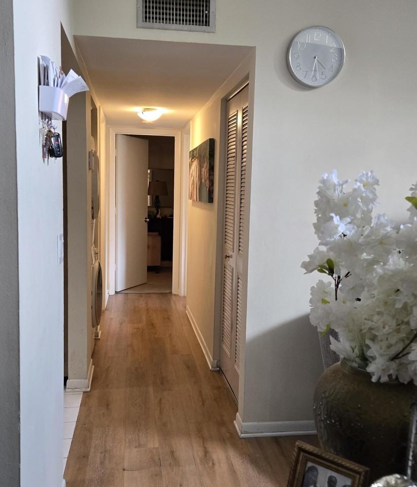 1009 Green Pine Blvd #D3 - Photo 6 of 10