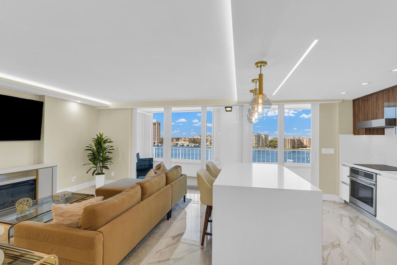 550 S Ocean Blvd #1009 - Photo 4 of 50