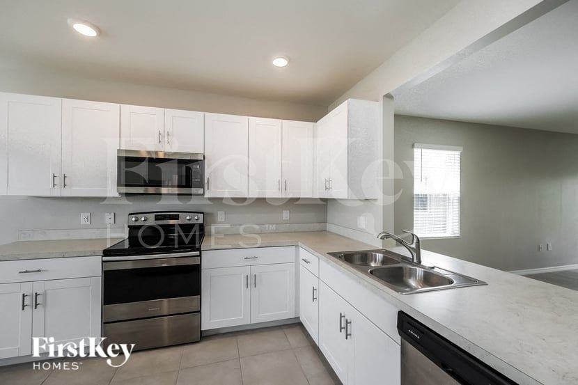 27993 Arrowhead Cir - Photo 7 of 15