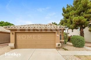 7356 W Crest Ln - Photo 1 of 1