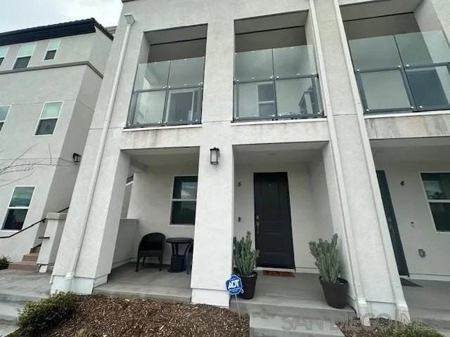 2044 Luzon Ln - Photo 2 of 33