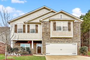 featured image of 326 Chapel Hill Trl