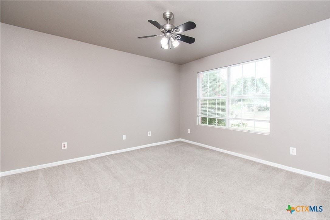 4004 Bull Run Dr - Photo 2 of 29