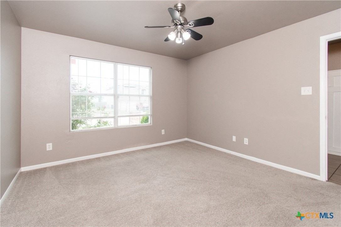 4004 Bull Run Dr - Photo 4 of 29
