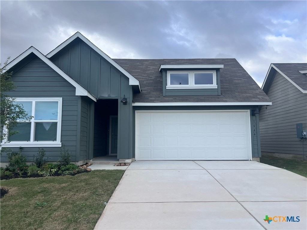 1644 Layne Loop - Photo 2 of 24