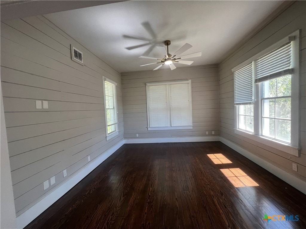 16862 Fm 306 - Photo 3 of 29