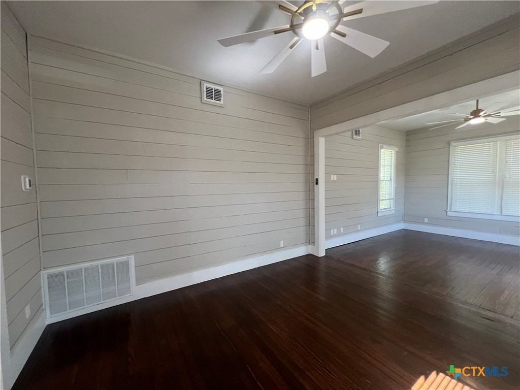 16862 Fm 306 - Photo 4 of 29