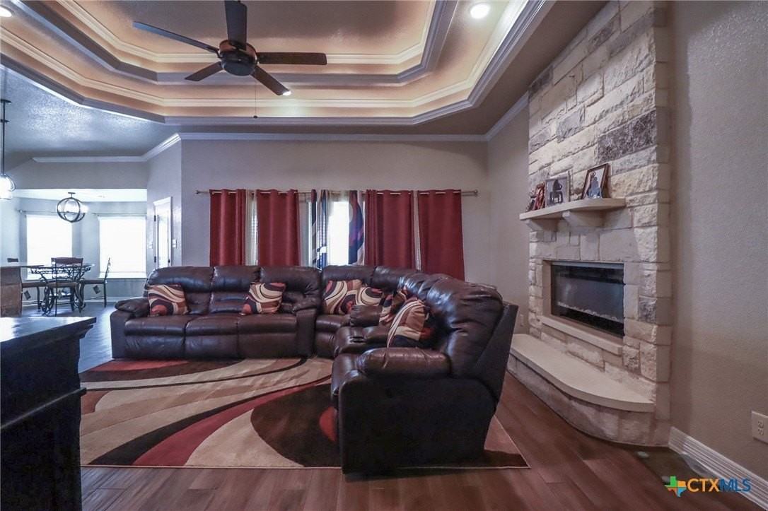 8107 Preston Hollow Dr - Photo 6 of 44