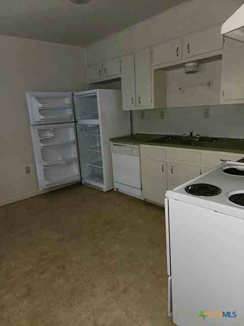 309 Sunset Ln #D - Photo 2 of 5