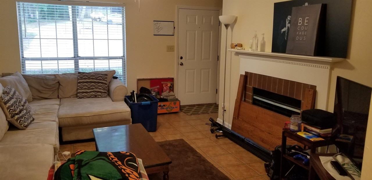 3724 Donovan Dr #C - Photo 4 of 10