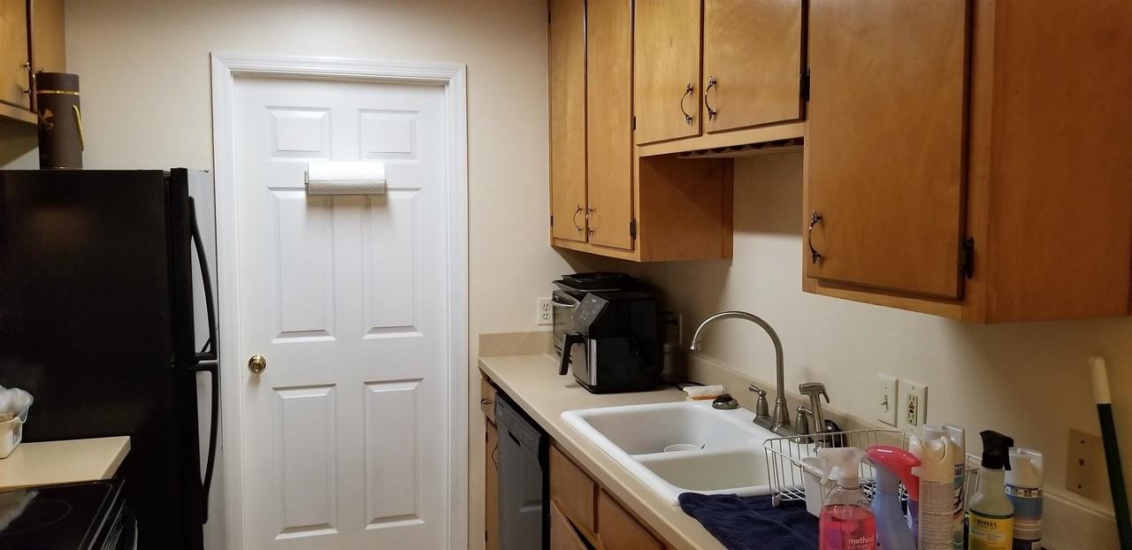3724 Donovan Dr #C - Photo 7 of 10