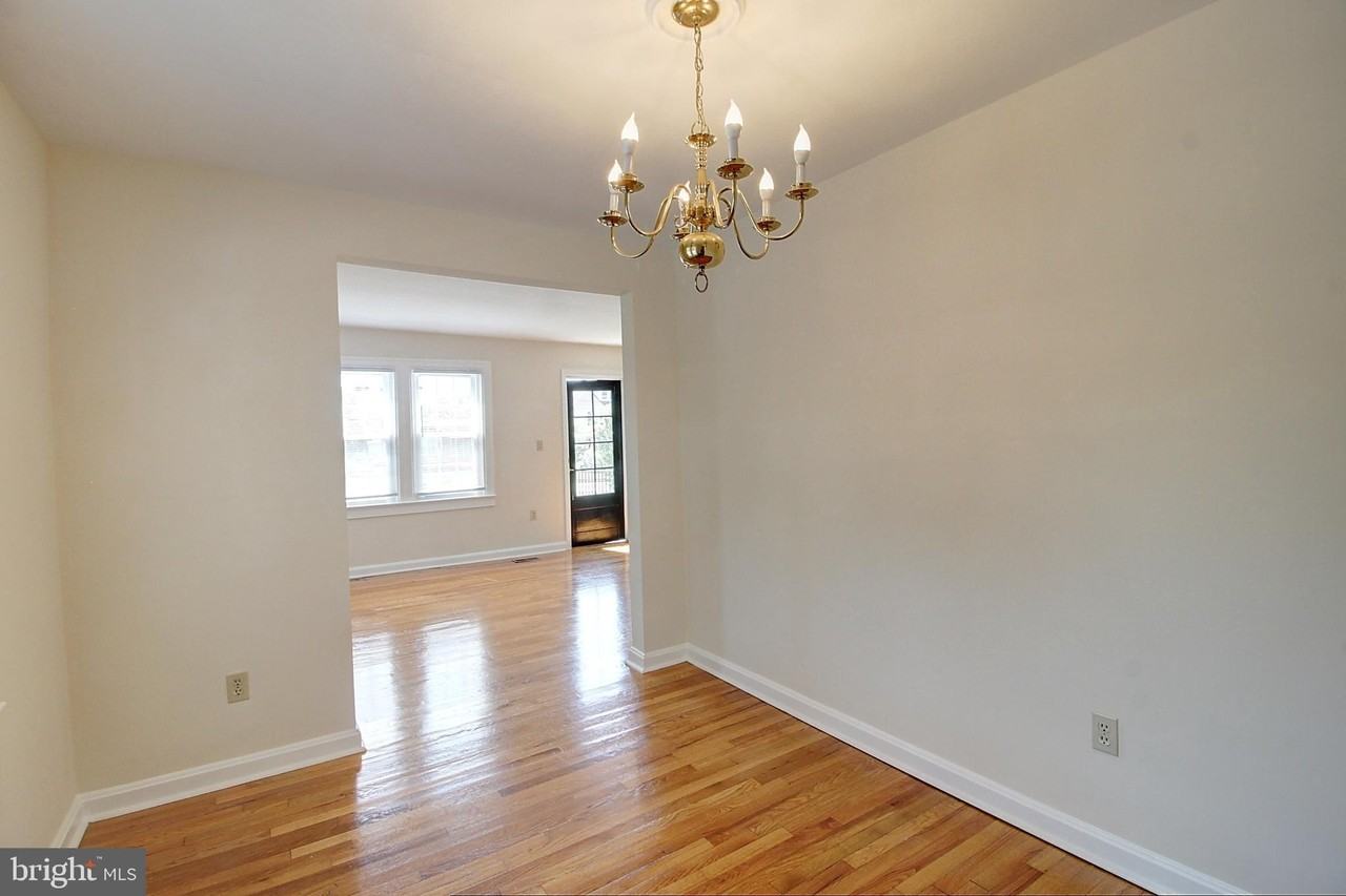 537 Wilson Pl - Photo 5 of 17