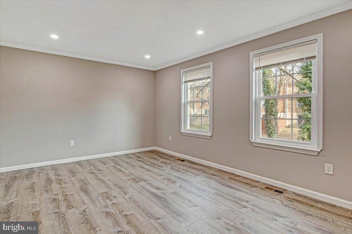 6324 Ducketts Ln #4-6 - Photo 6 of 34