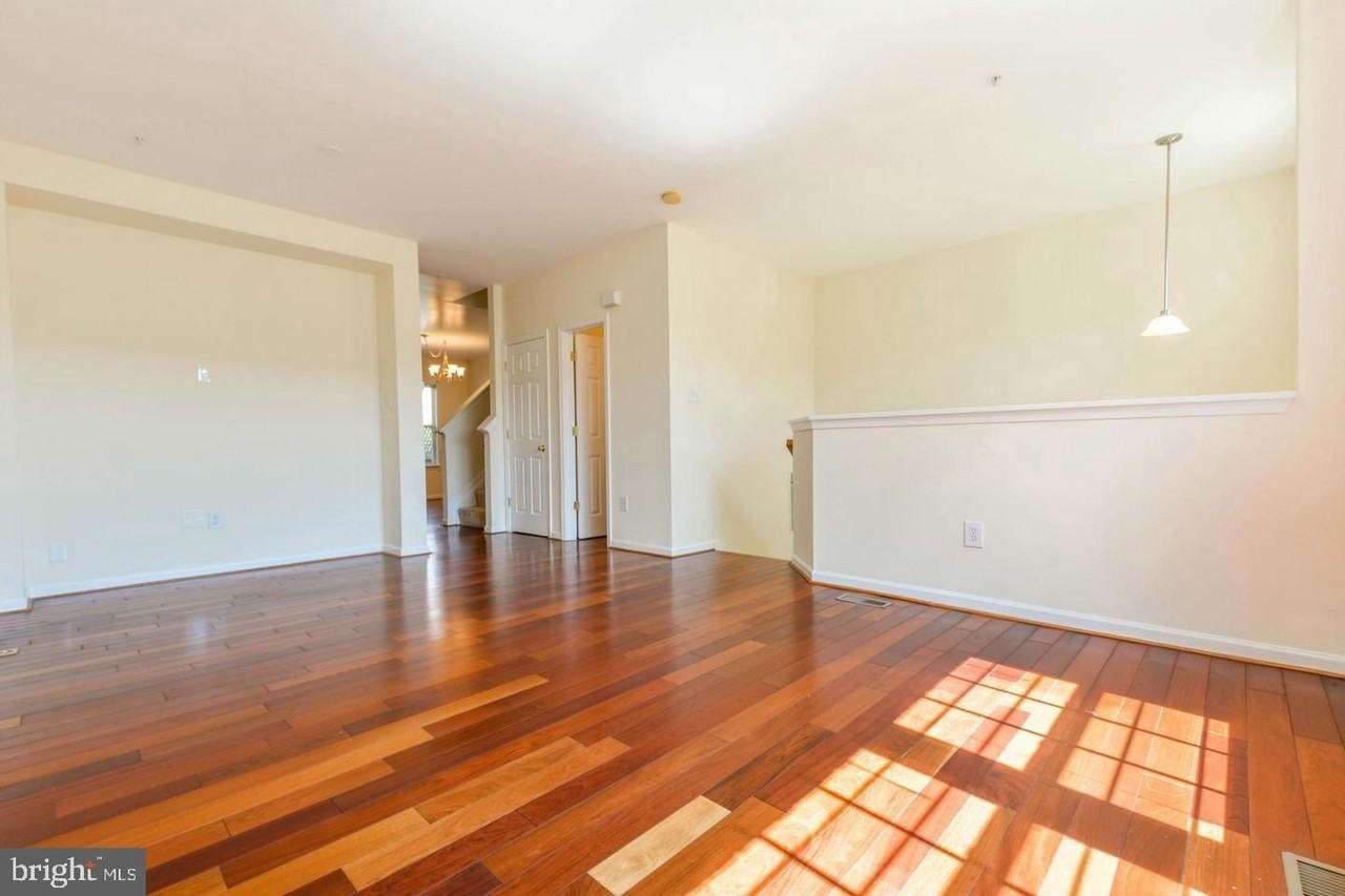 5915 Trumpet Sound Ct #4 - Photo 4 of 5