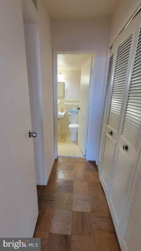 10401 Grosvenor Pl #1308 - Photo 6 of 13