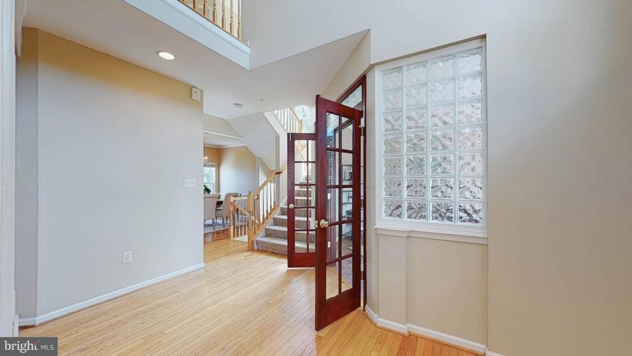 13011 Firestone Ct - Photo 2 of 50