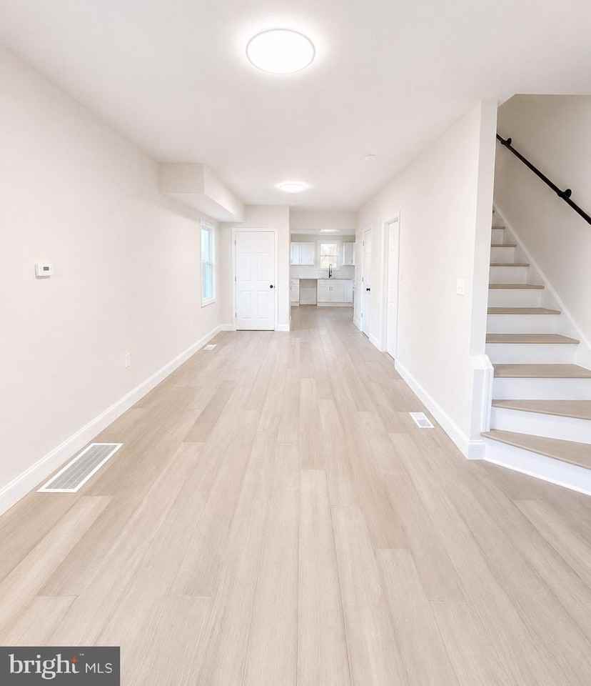 641 Walton Ave - Photo 2 of 6