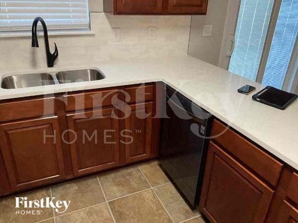 6762 Auburn Ln - Photo 7 of 11