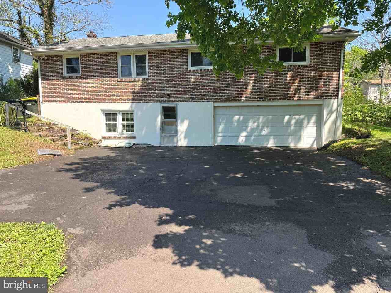 3154 Church St - Photo 3 of 16
