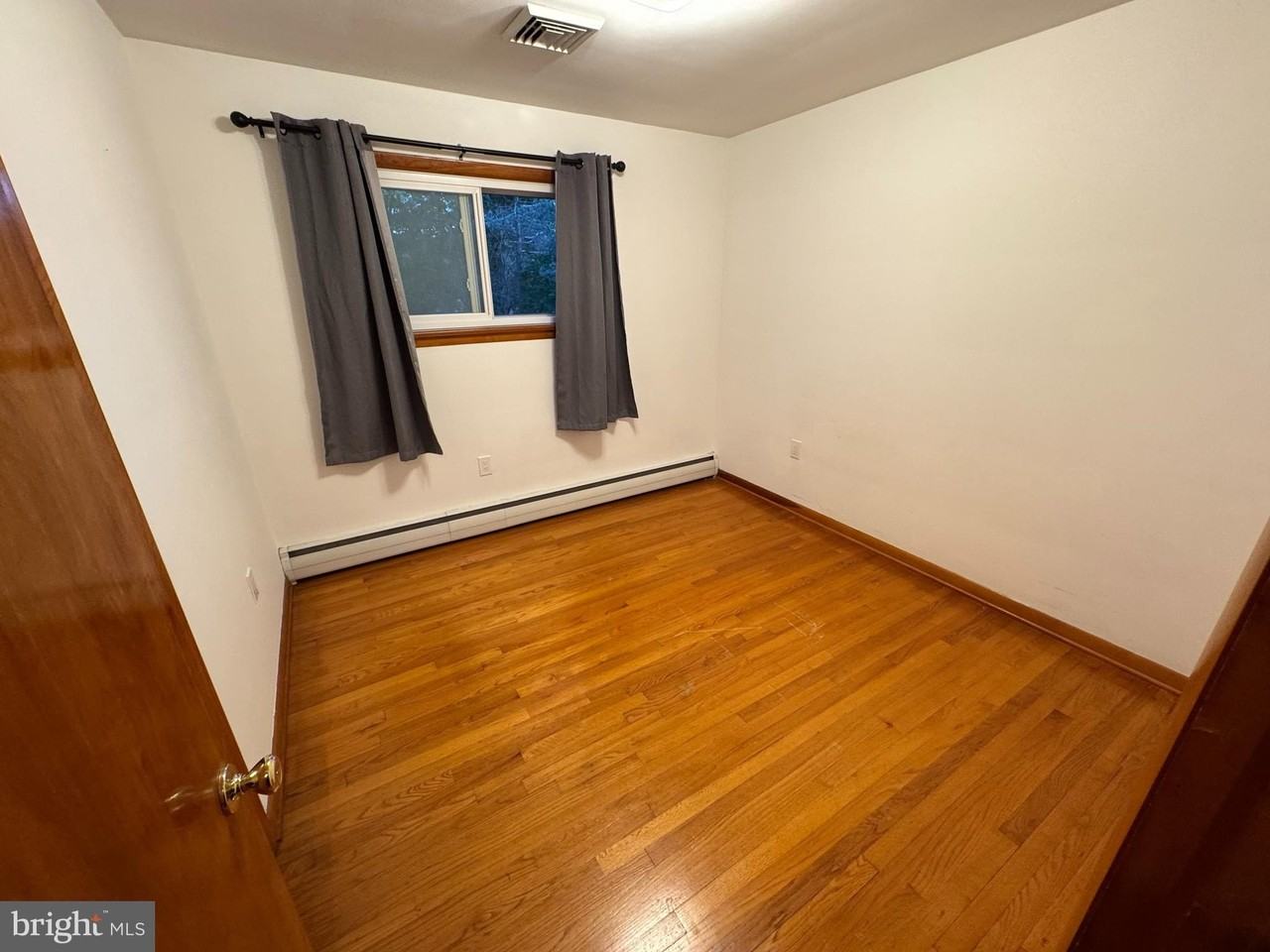 3154 Church St - Photo 6 of 16