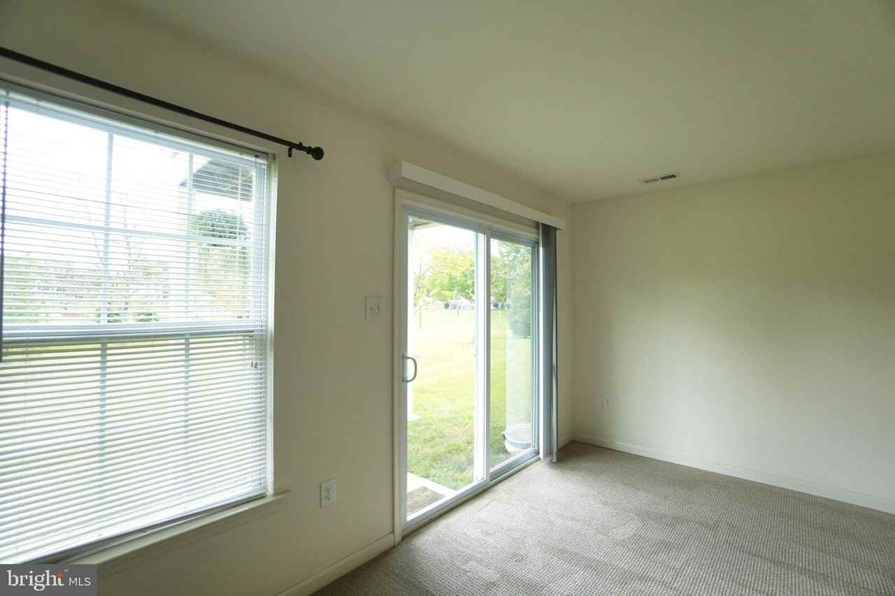 431 Williamson Ct - Photo 7 of 42