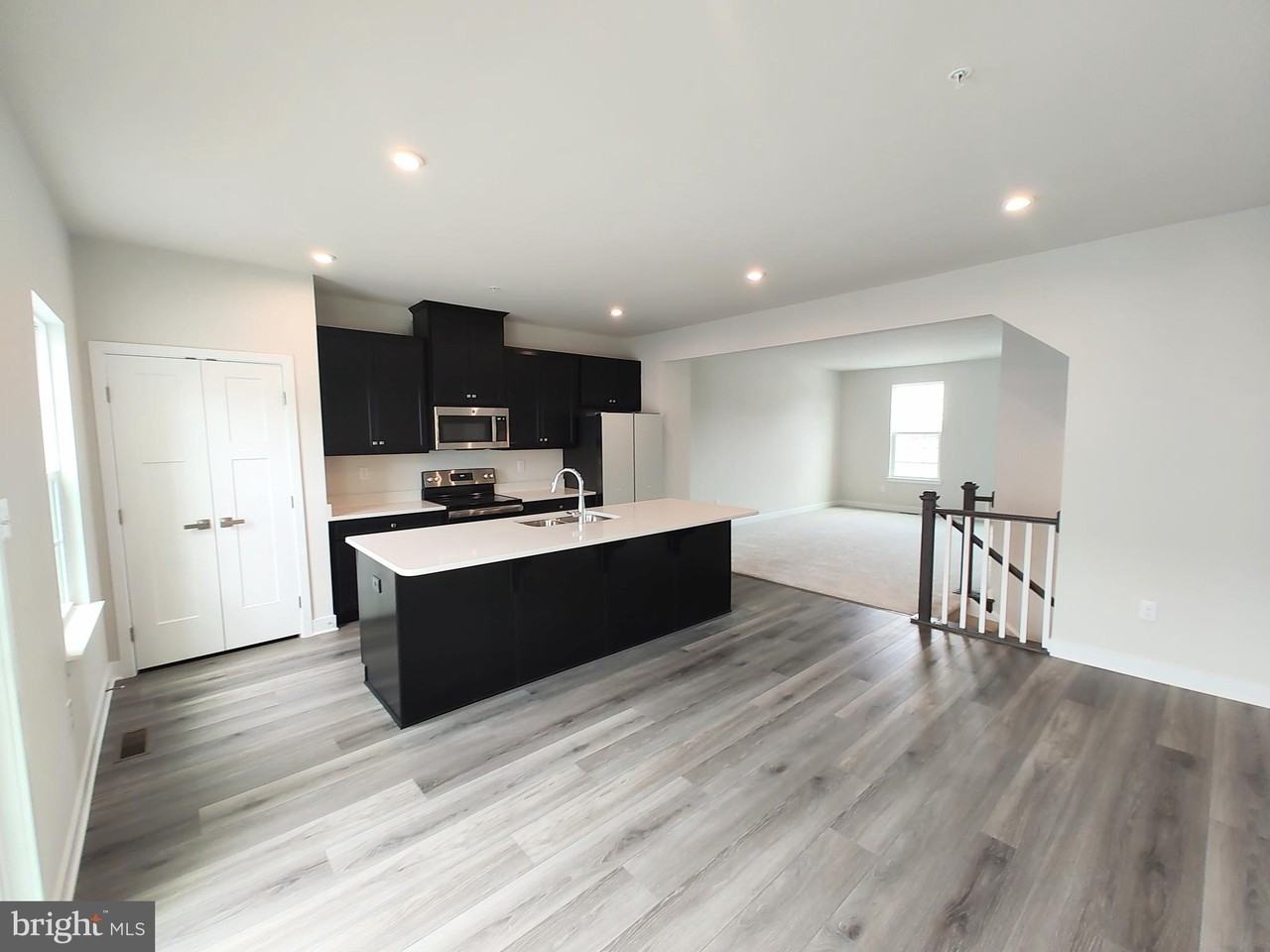 22 Indian Field Ln - Photo 4 of 30