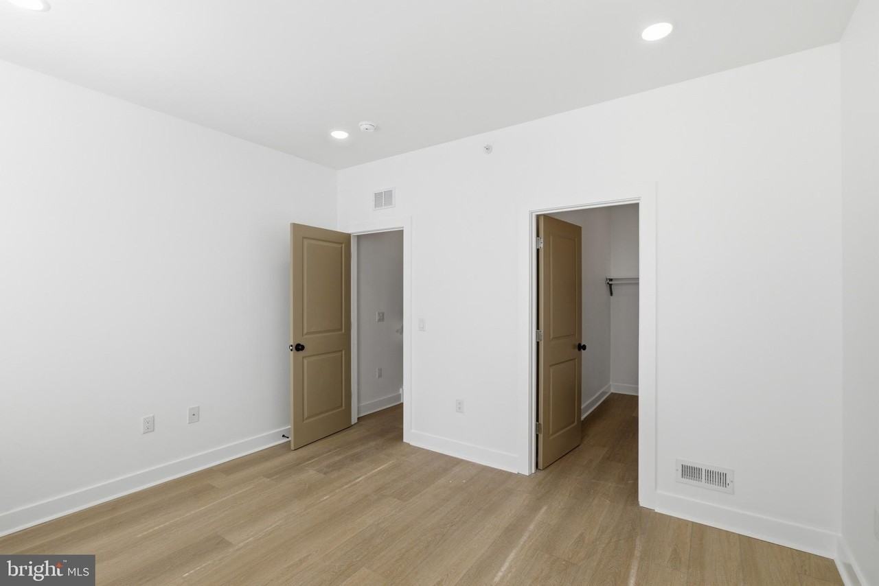 2310 N Sydenham St #2 - Photo 6 of 19