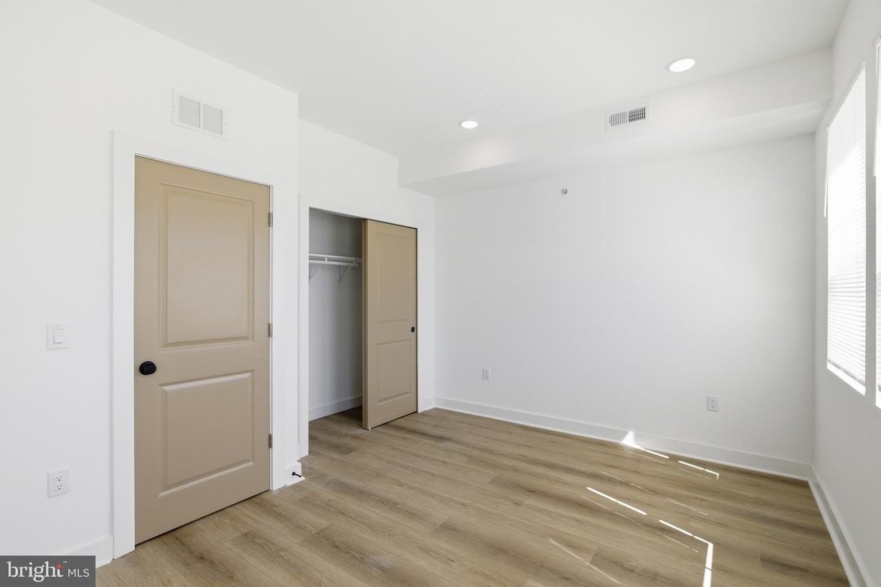 2534 N 11th St #2 - Photo 5 of 19