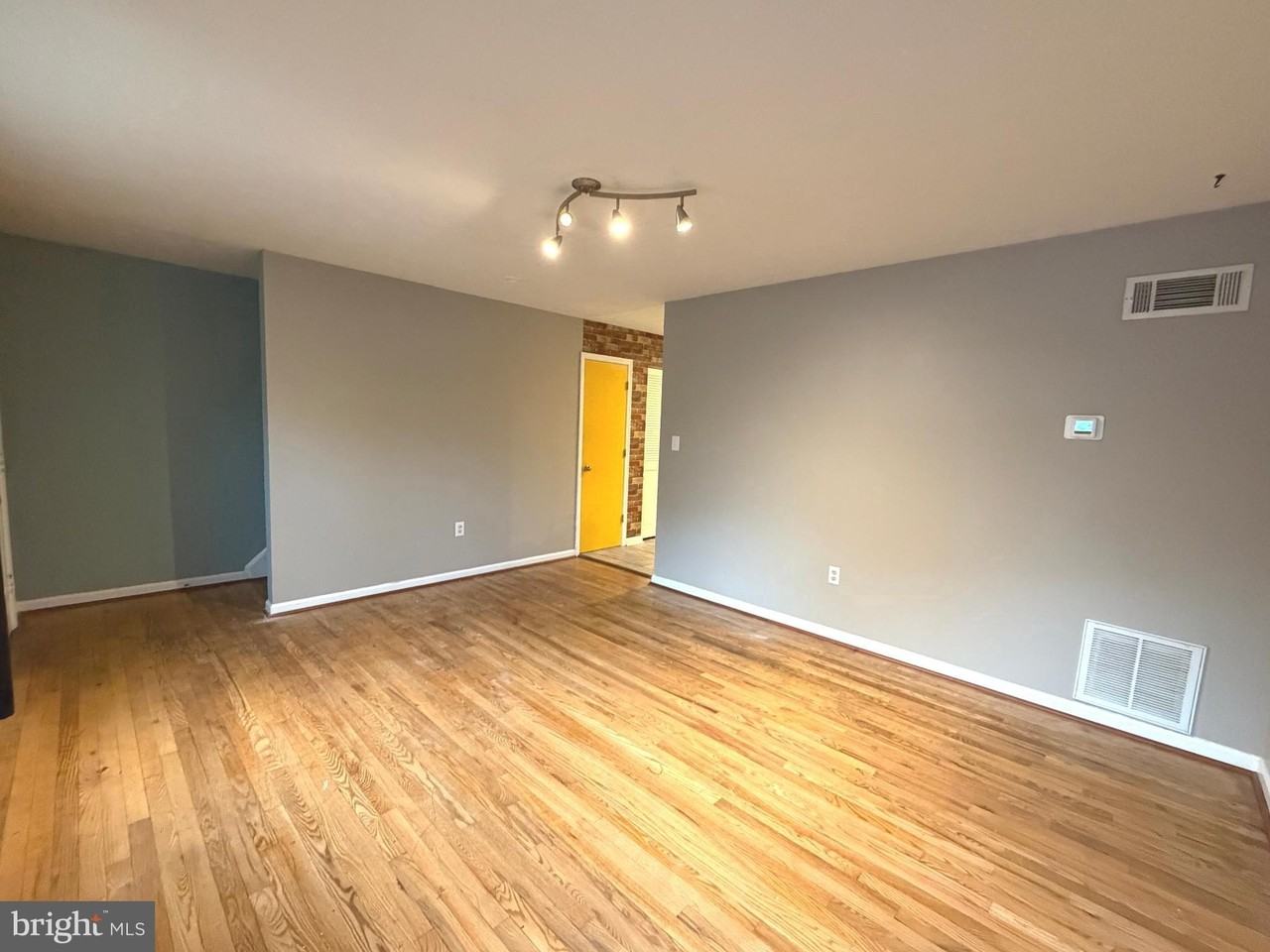 204 Brunswick Rd - Photo 4 of 17