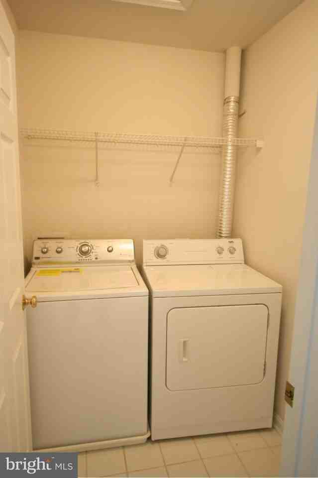 8250 Red Carnation Ct - Photo 7 of 30