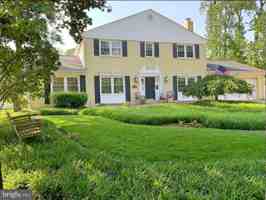 featured image of 7327 Yates Ct